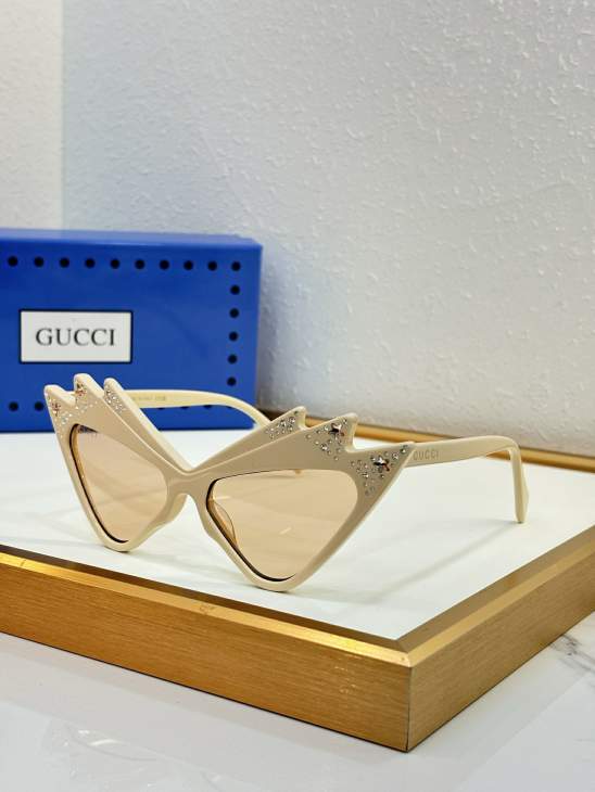 Picture of Gucci Sunglasses _SKUfw80238760fw